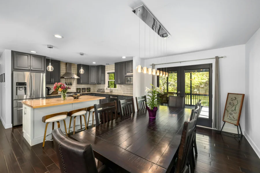kitchen table renovation services