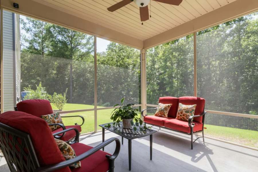 outdoor commercial deck